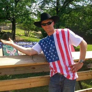 Meet your Posher, Wayne